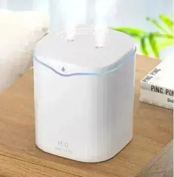 Umidificatore a doppio spruzzo di grande capacità Usb Home Camera da letto 2L Rifornitore d'acqua silenzioso Purificatore d'aria Diffusore d'acqua wireless Ufficio